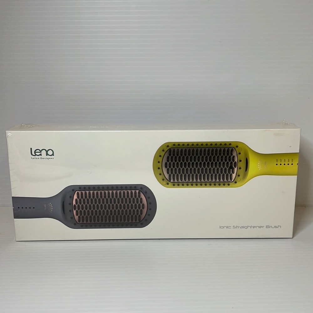 Lena ionic heated straightener brush